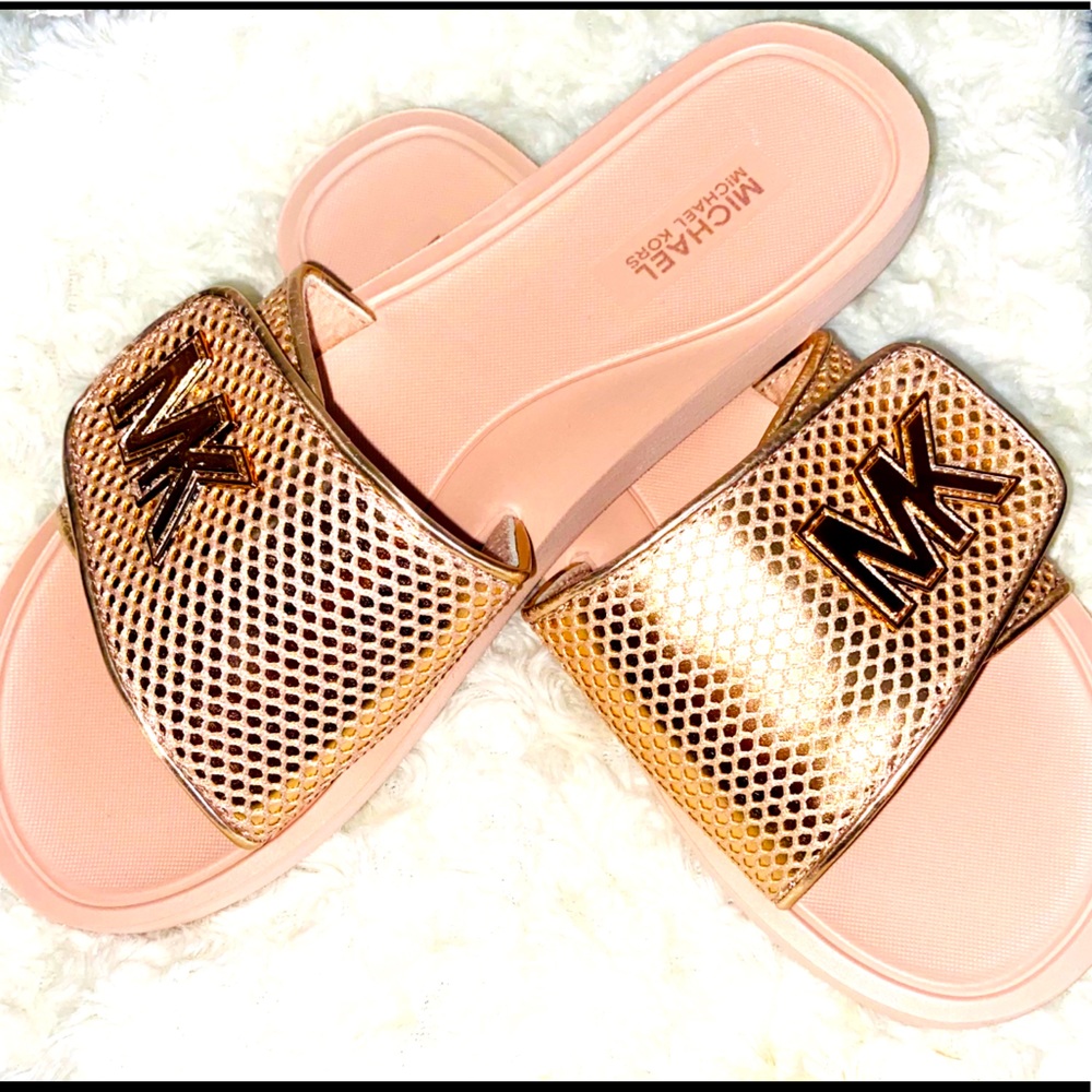 Michael kors rose gold slides